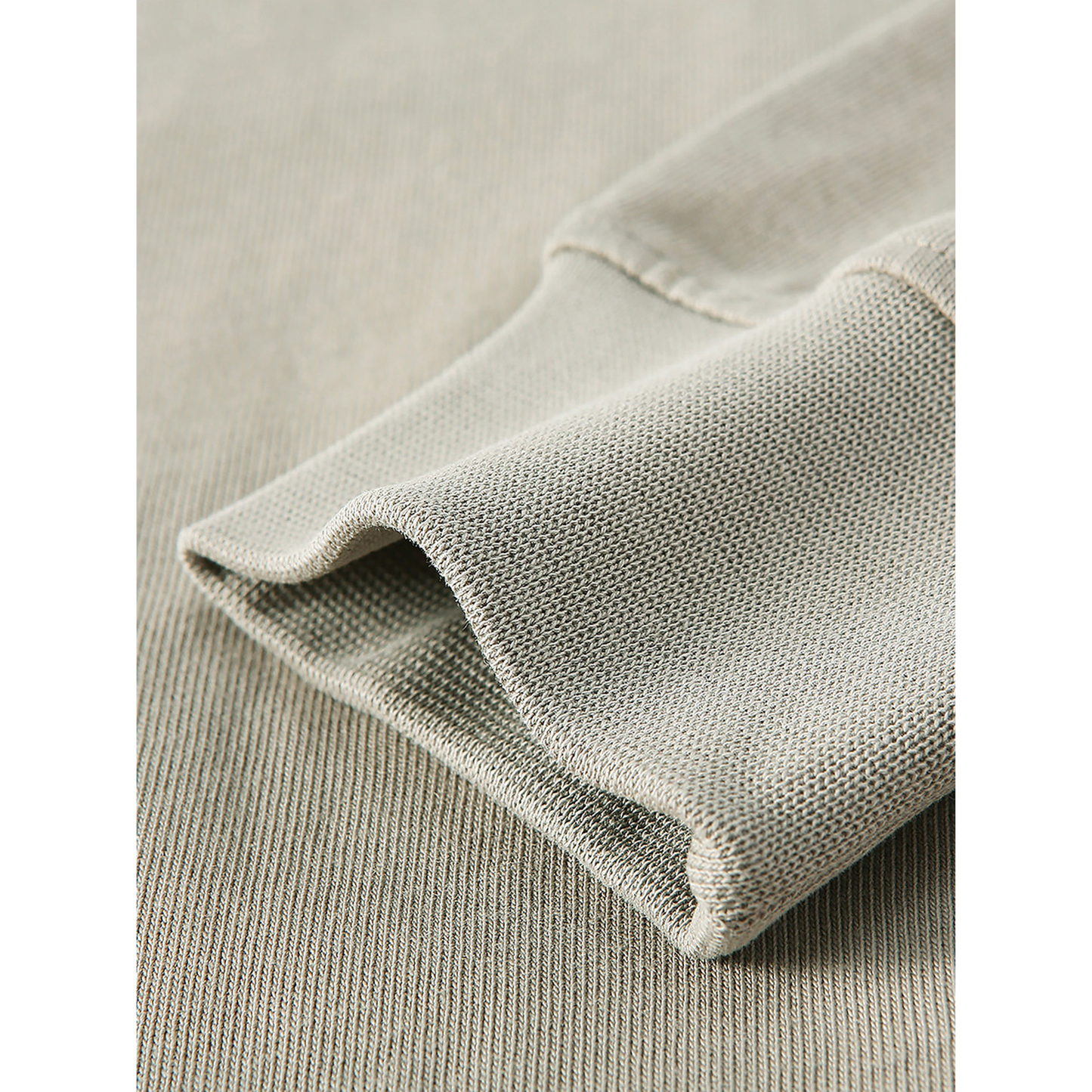 Heritage Essential Long-Sleeve T-Shirt